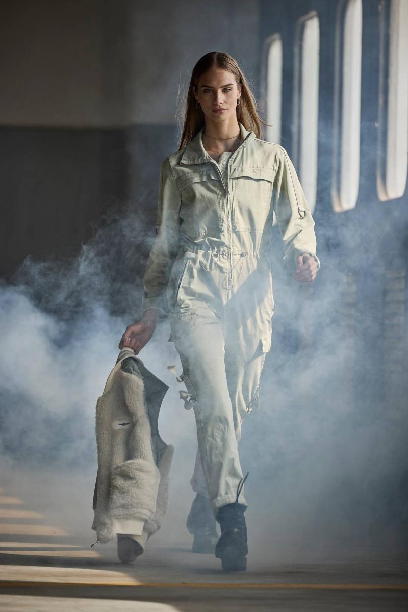 Aeronautica Militare Donna autunno inverno 2024