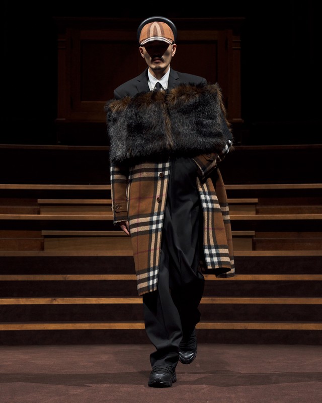 Burberry autunno inverno 2022