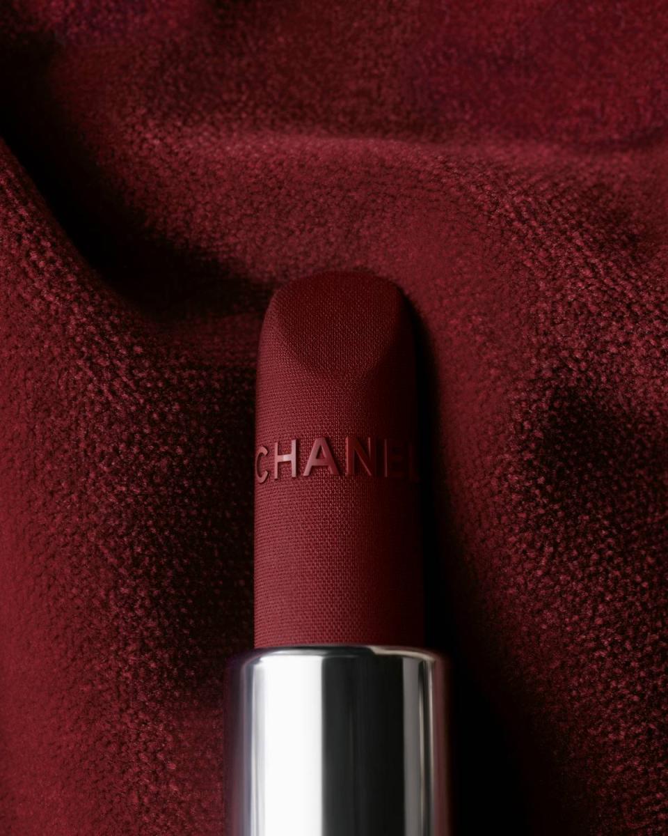 Chanel 31 Le Rouge 2024