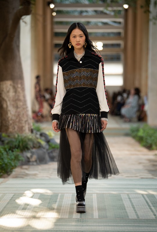 Chanel Dakar Métiers d'art 2022 2023