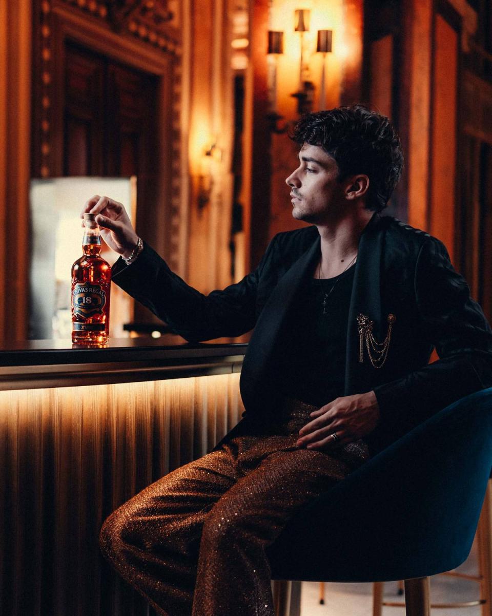 Charles Leclerc e Chivas Regal