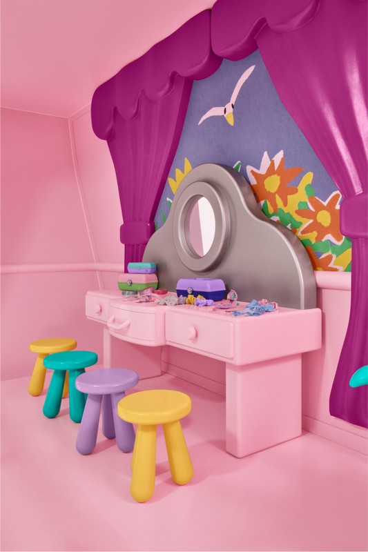 Dormire nella casa di Polly Pocket Airbnb