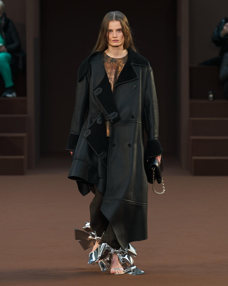 Loewe Donna autunno inverno 2022