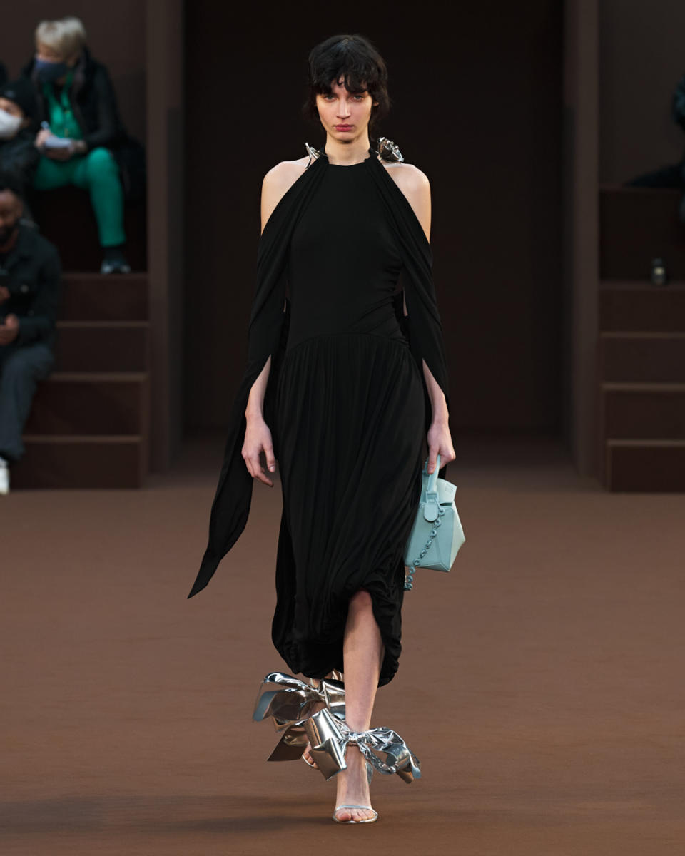 Loewe Donna autunno inverno 2022