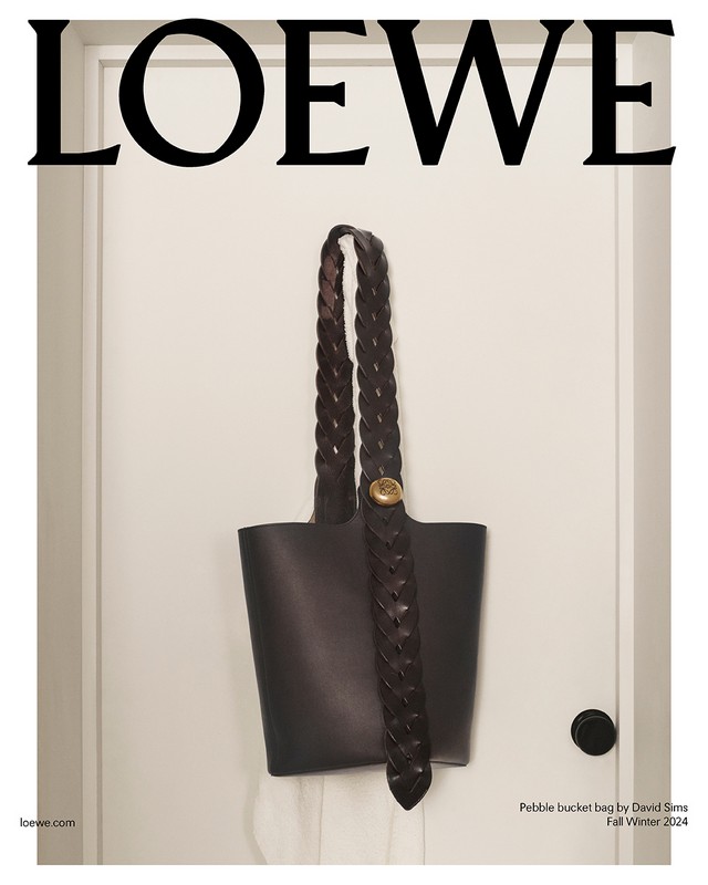 Loewe campagna autunno inverno 2024