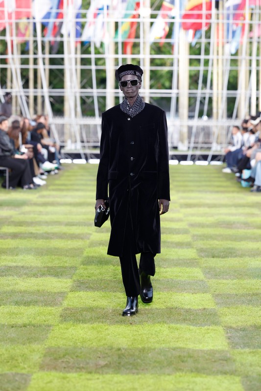 Louis Vuitton Uomo primavera estate 2025