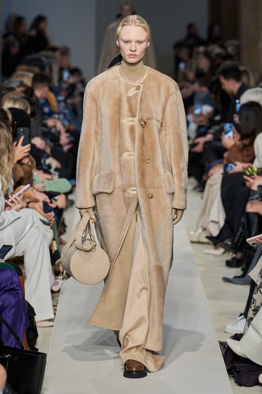 Max Mara autunno inverno 2023