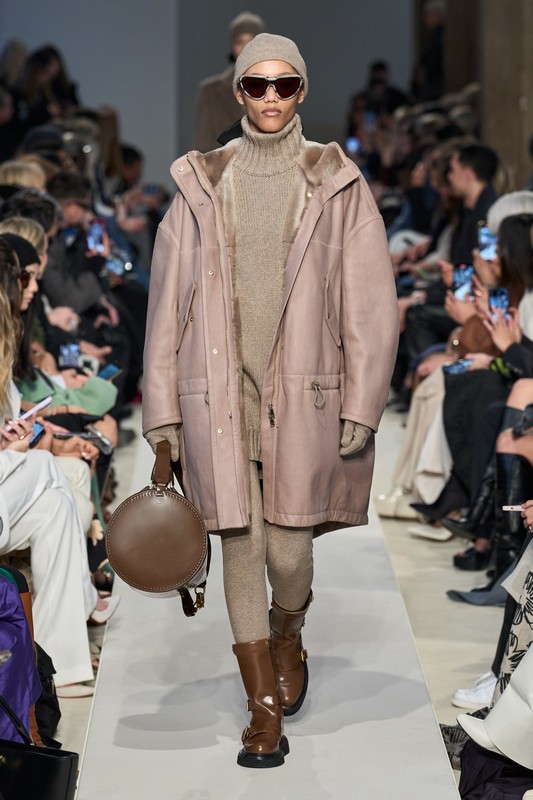 Max Mara autunno inverno 2023