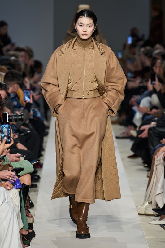 Max Mara autunno inverno 2023