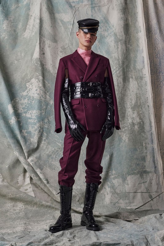 Moschino Uomo Pre-Fall 2023