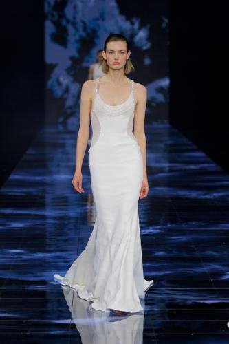 Abiti da sposa 2024 Atelier Pronovias