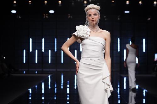 Abiti da sposa Chiara Boni 2024