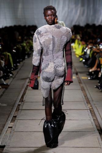 Alexander McQueen autunno inverno 2024