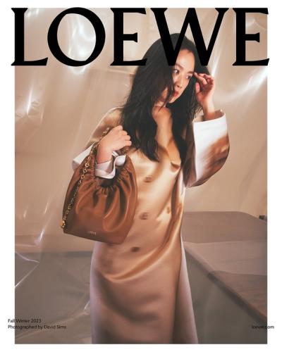 Loewe Taylor Russell campagna autunno inverno 2023