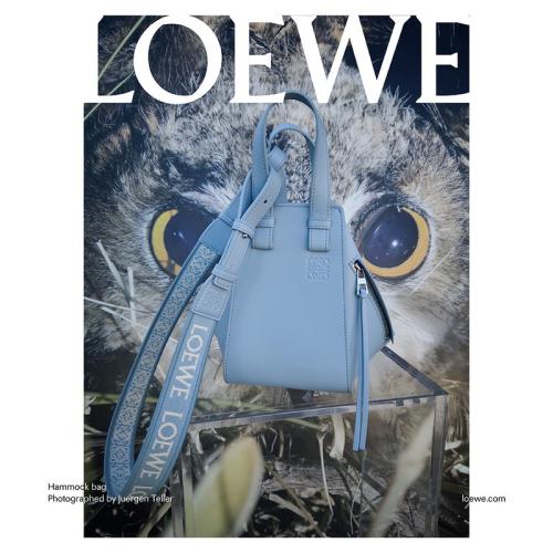 Loewe campagna pre-collezione autunno inverno 2023