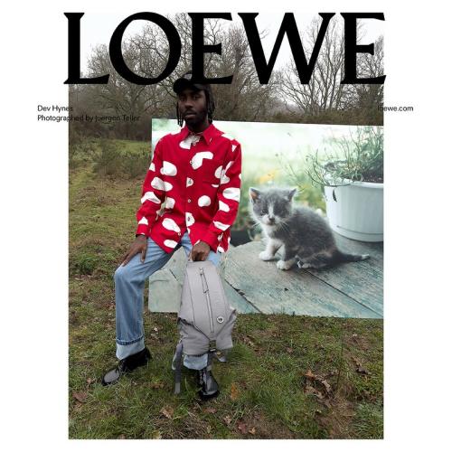 Loewe campagna pre-collezione autunno inverno 2023