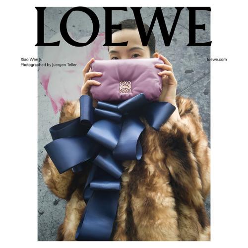 Loewe campagna pre-collezione autunno inverno 2023