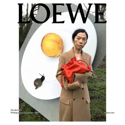 Loewe campagna pre-collezione autunno inverno 2023