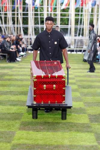 Louis Vuitton Uomo primavera estate 2025