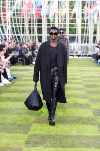 Louis Vuitton Uomo primavera estate 2025