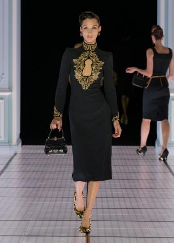 Moschino donna autunno inverno 2022