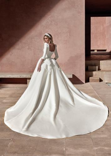 Pronovias abiti da sposa 2024