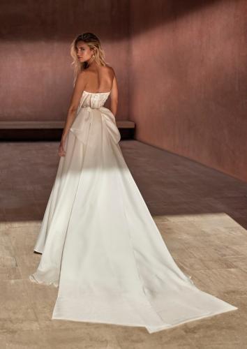 Pronovias abiti da sposa 2024