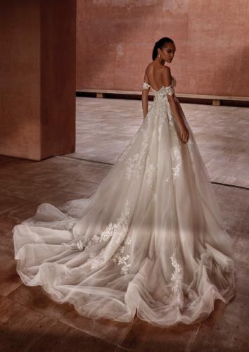 Pronovias abiti da sposa 2024