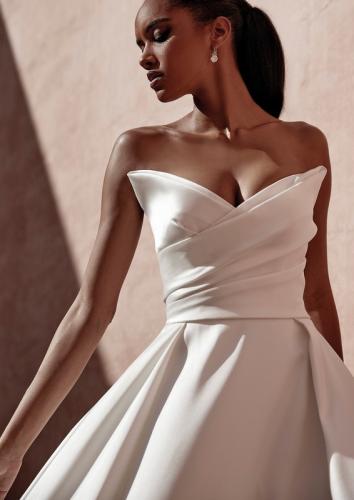 Pronovias abiti da sposa 2024