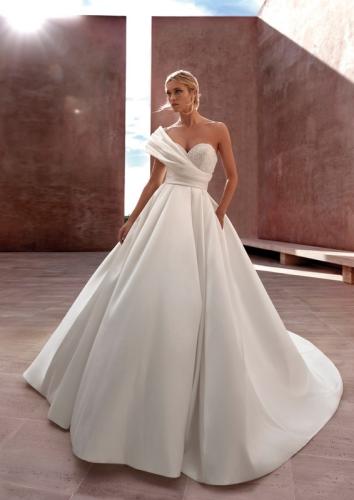 Pronovias abiti da sposa 2024