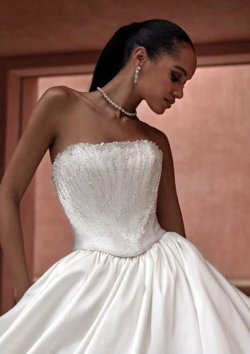 Pronovias abiti da sposa 2024