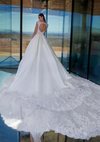 Pronovias abiti da sposa Privée 2024