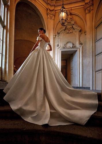 Pronovias abiti da sposa Privée 2024