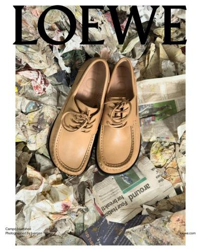 Loewe-pre-collezione-primavera-estate-2025-campagna-accessori-13